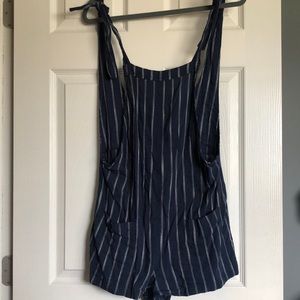 O’NEILL SIDNIE STRIPE ROMPER COVER-UP